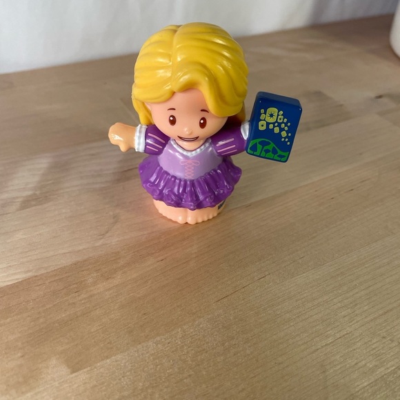 Little People Disney Princess Rapunzel with blue book - Picture 1 of 4